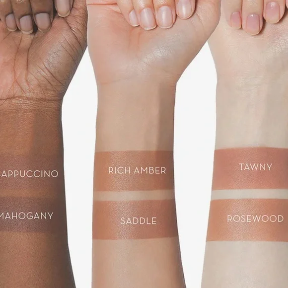 Anastasia Beverly Hills Bronzer - Cappuccino - Picture 3 of 3